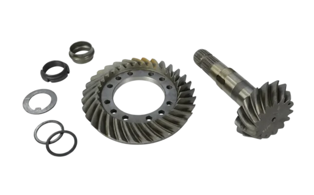 068215 – 15X31 CROWN WHEEL AND PINION SET